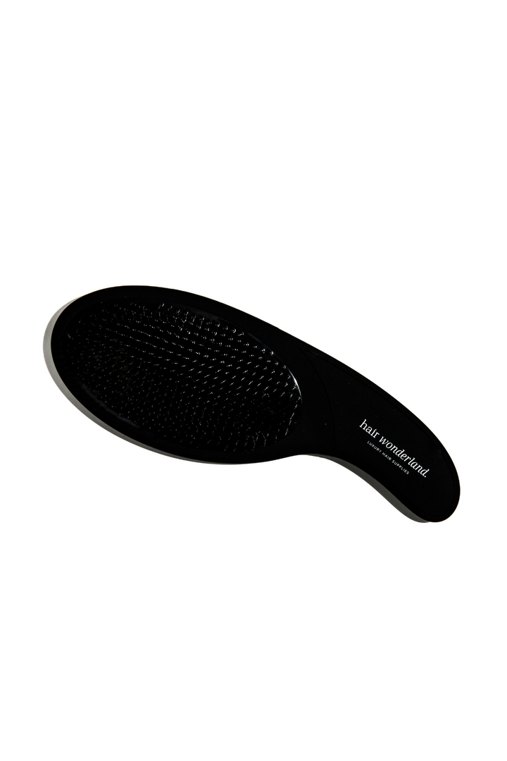 The Detangle Brush